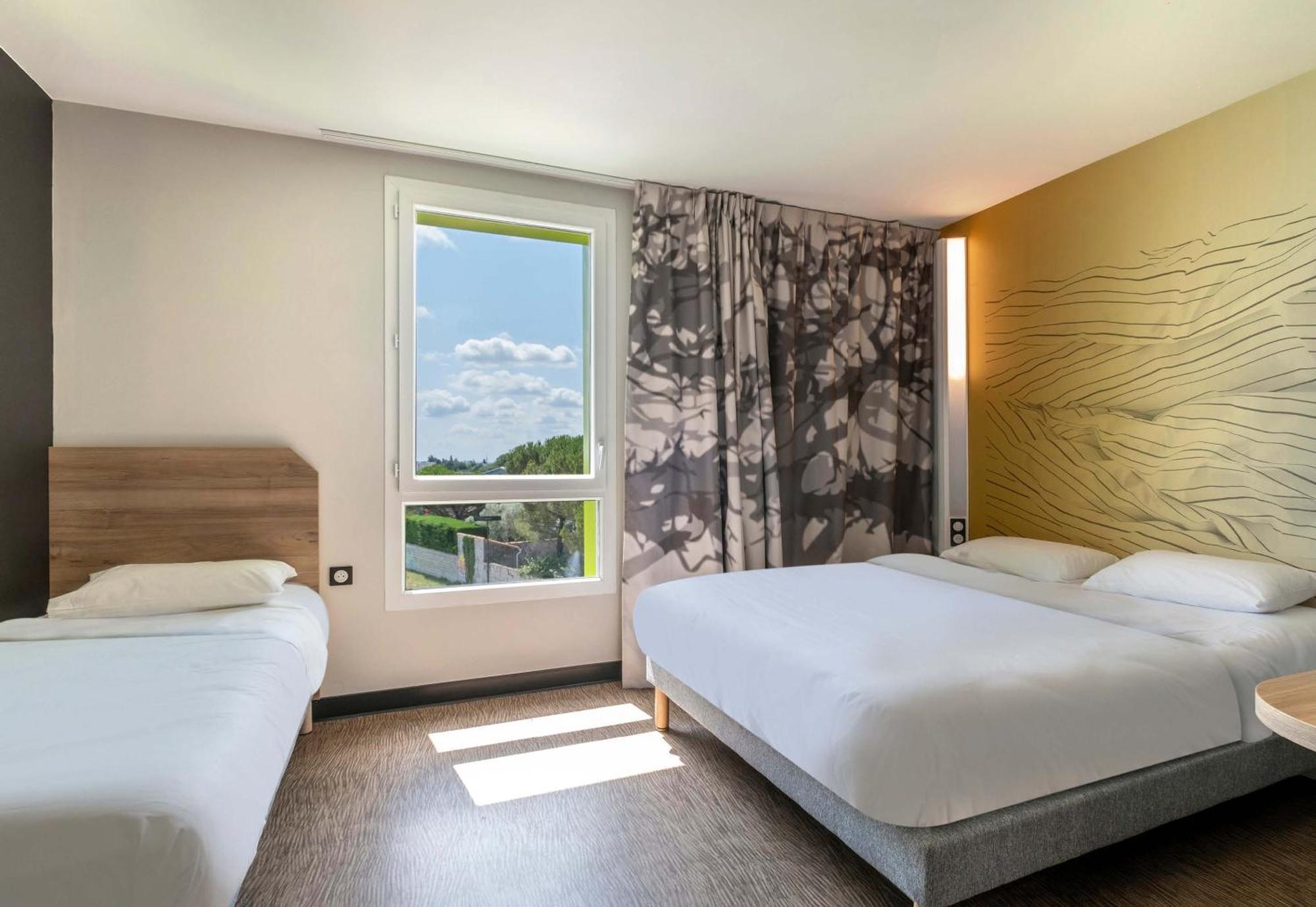 B&B Hotel Сент Экстерьер фото